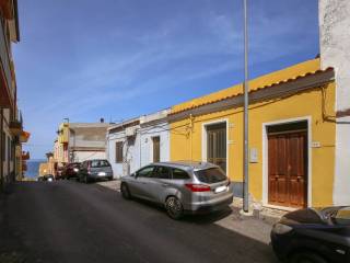 Zona