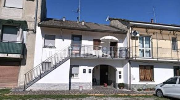 Appartamento in vendita a Varedo