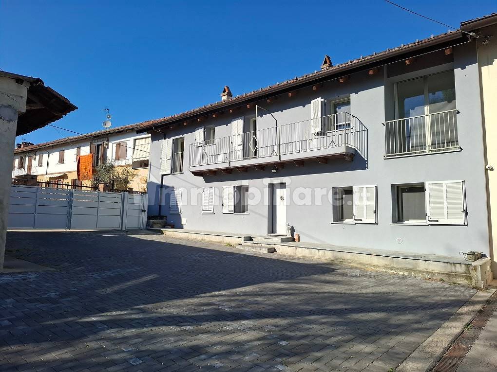 Rustico - Casale in vendita a Asti