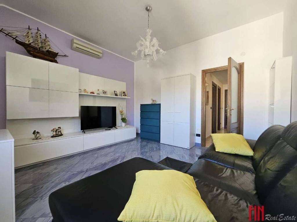 Salone