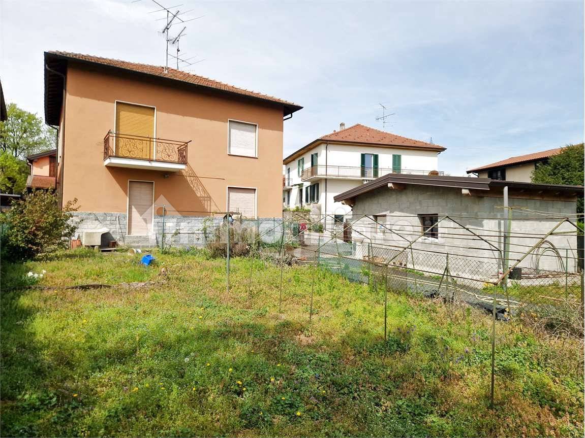 Appartamento in vendita a Biandronno