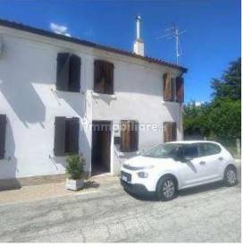 Casa indipendente in vendita a Rovigo