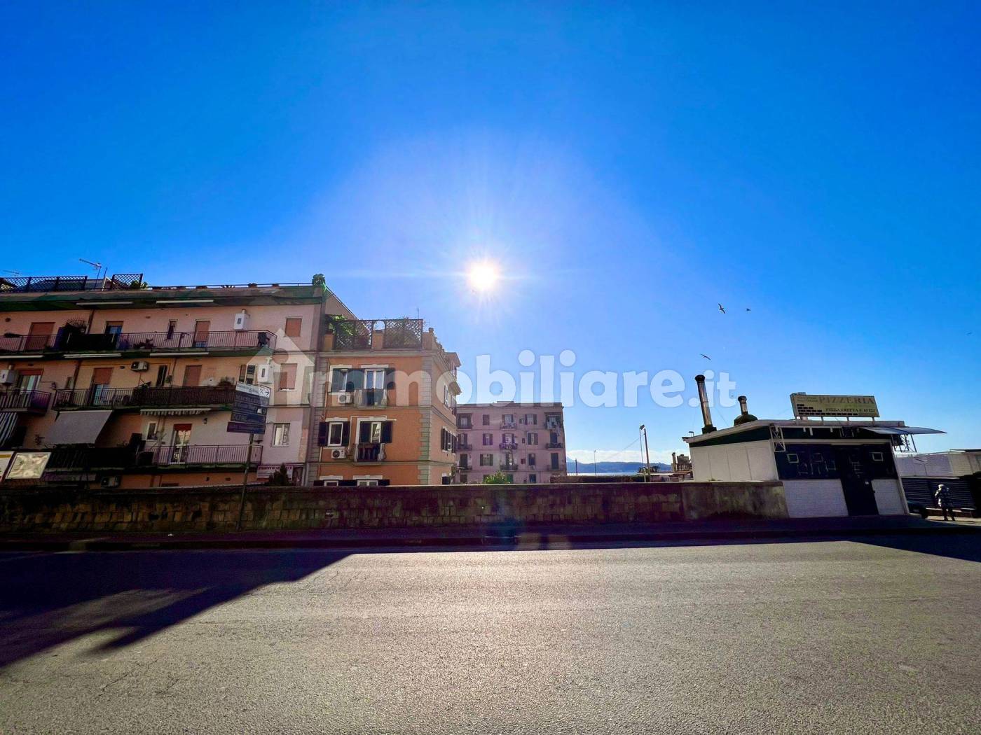 Appartamento in vendita a Pozzuoli