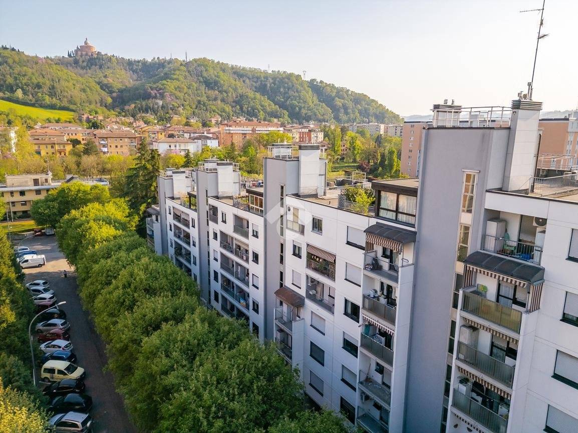 Appartamento in vendita a Bologna