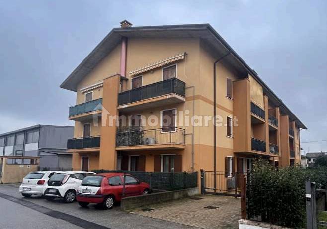 Appartamento in vendita a Lavagno