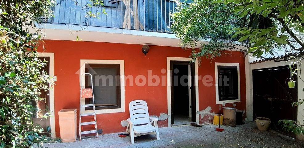 Casa indipendente in vendita a Strambino