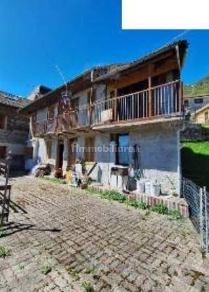 Casa indipendente in vendita a Montescheno