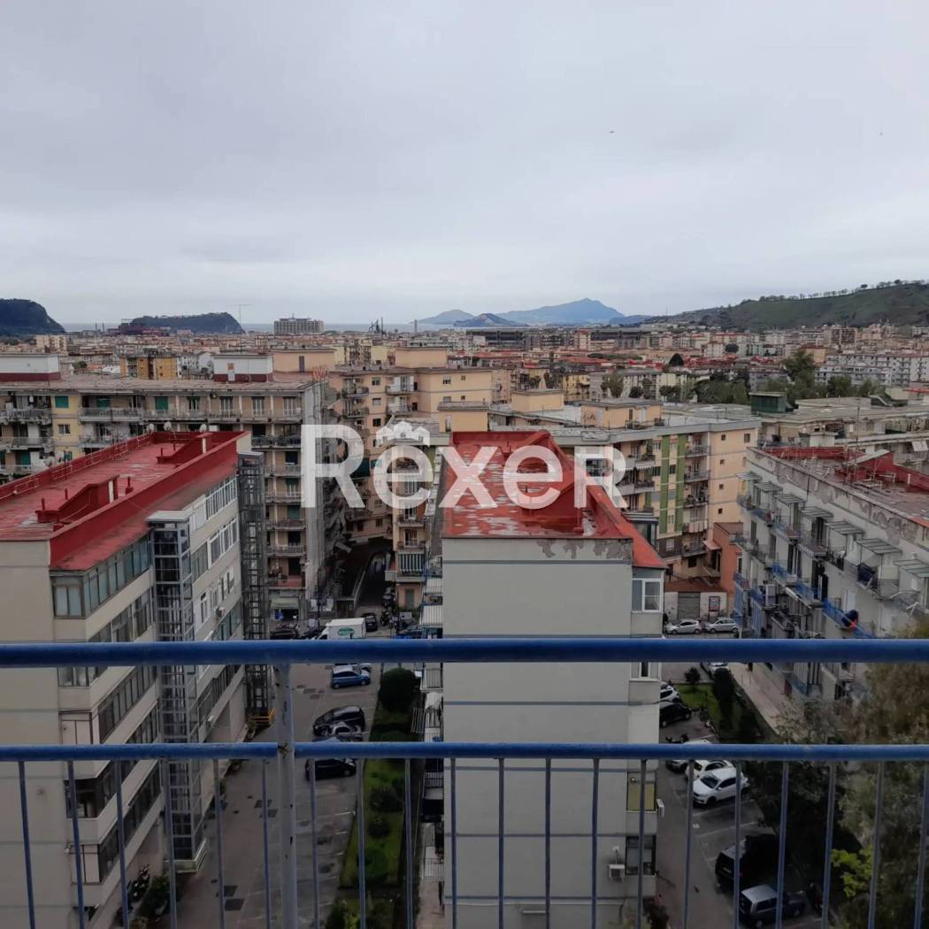 Appartamento in vendita a Napoli