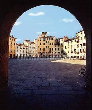 Appartamento in vendita a Lucca