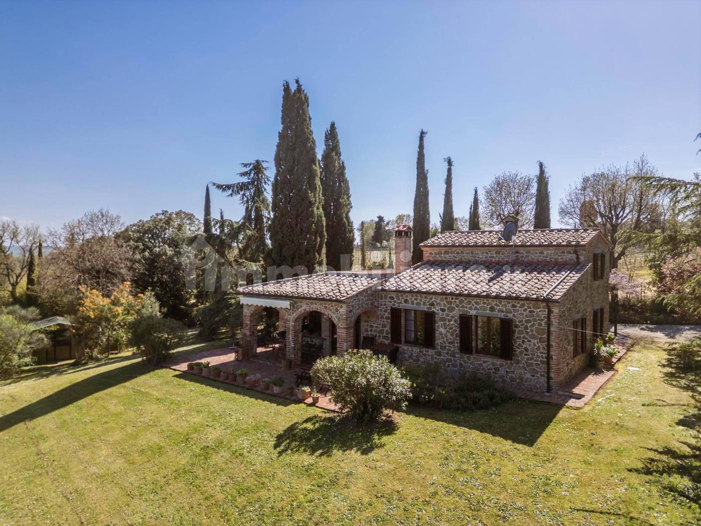 Villa in vendita a Sinalunga