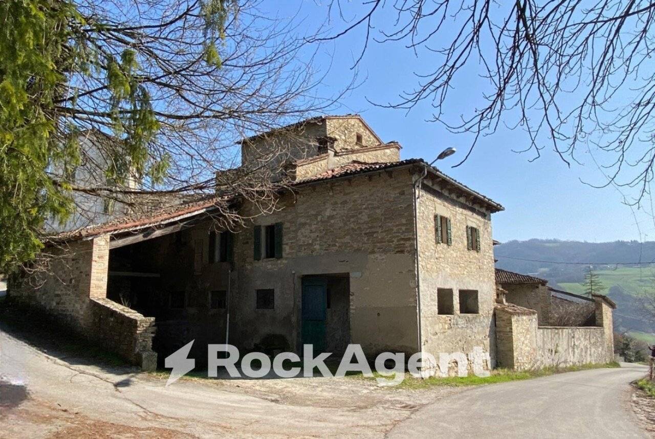 Rustico - Casale in vendita a Langhirano