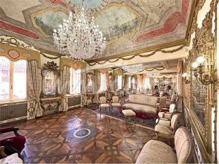 Salone