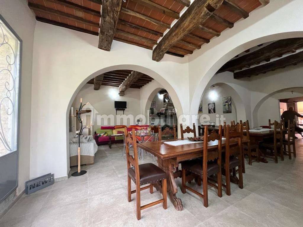 Salone