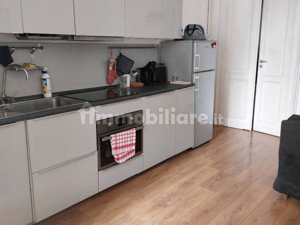 Stanza singola in San Salvario, foto 2 di 4