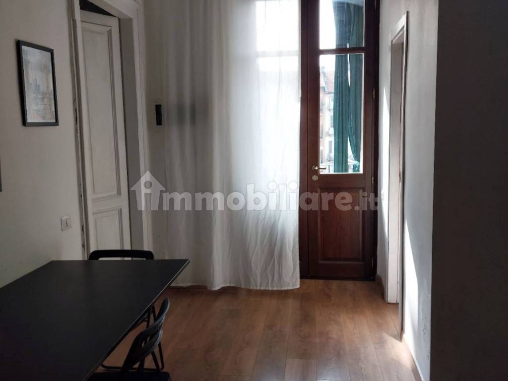 Stanza singola in San Salvario, foto 4 di 4