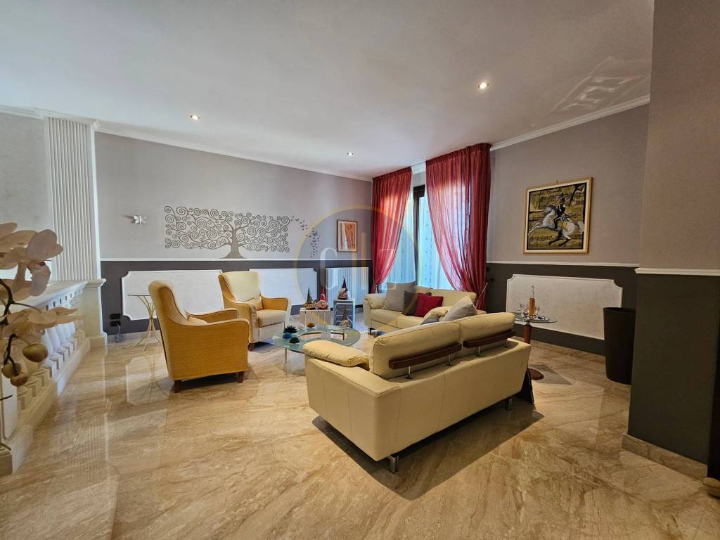 Salone