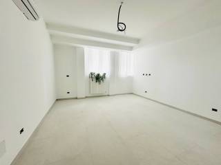 Bilocale via dei Missaglia 114, Gratosoglio, Milano