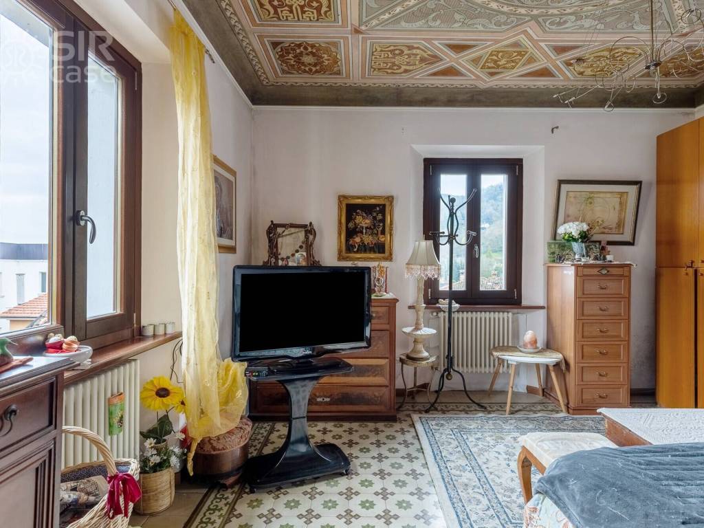 Salone
