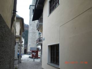 Zona
