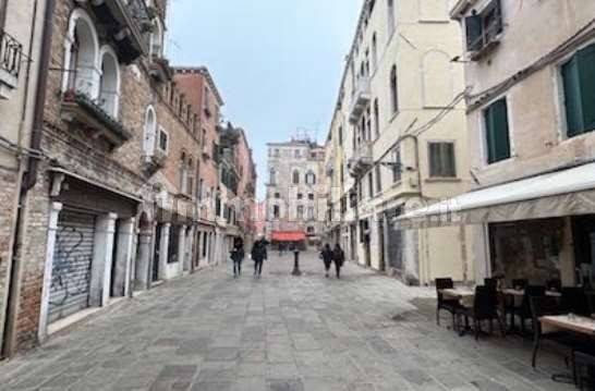 Appartamento in vendita a Venezia