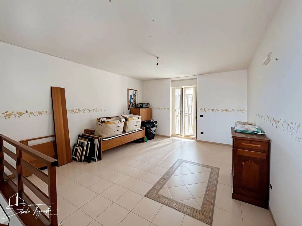 Salone