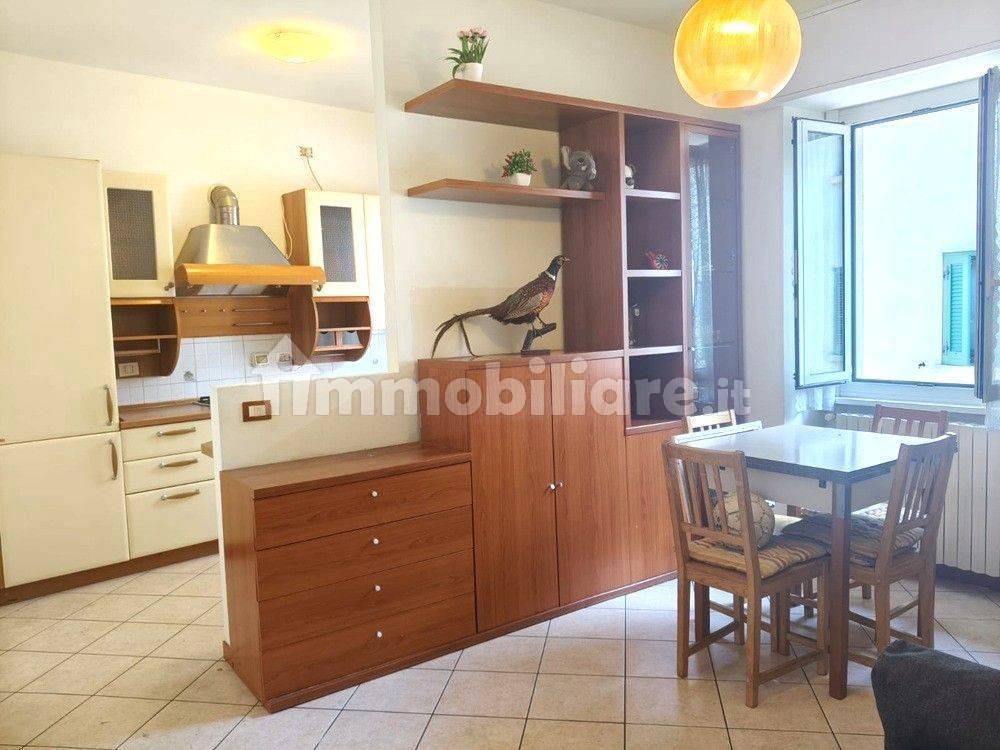 Vente Appartement Bulgarograsso. Appartement 3 chambres en via Cesare ...