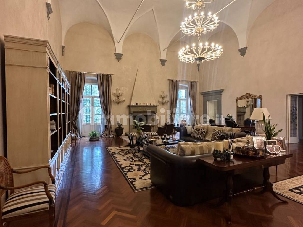 Salone