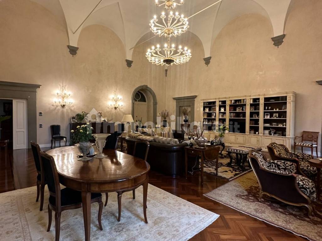 Salone