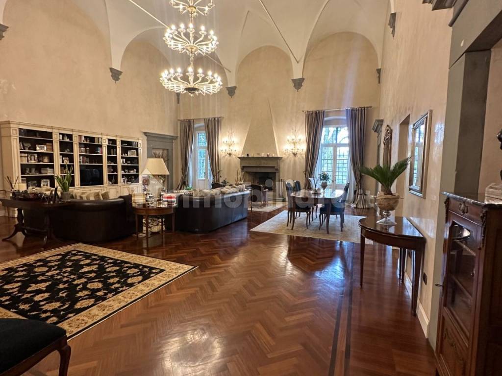 Salone