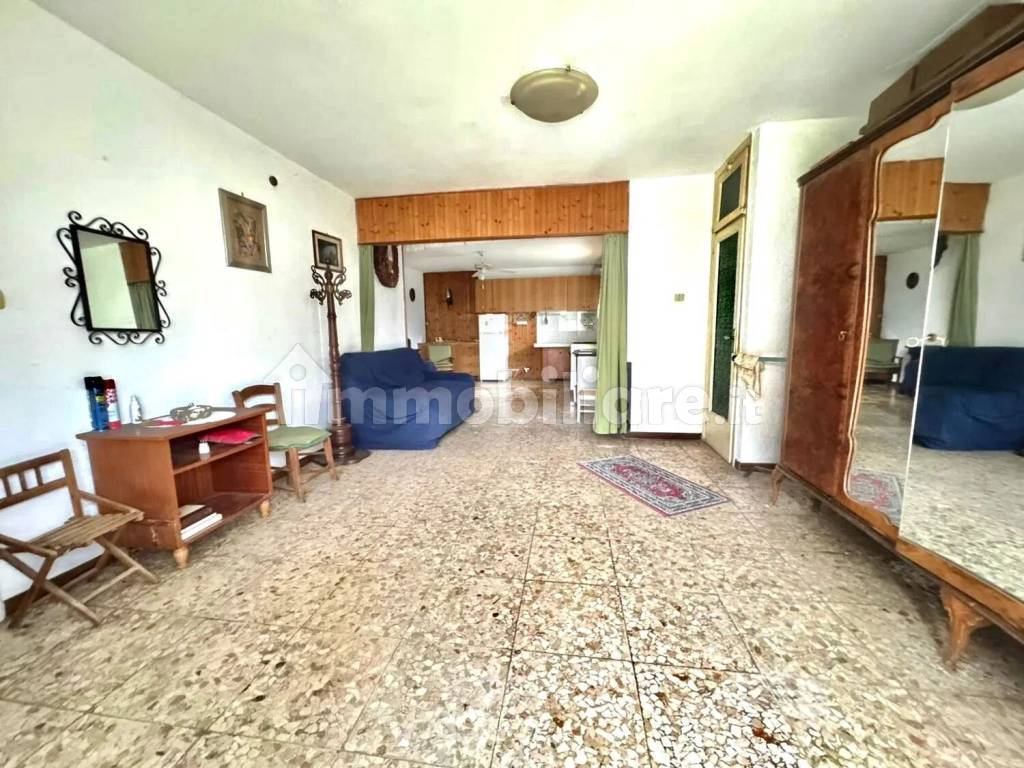 Salone