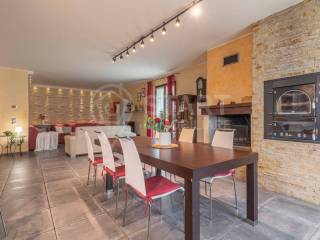 Taverna