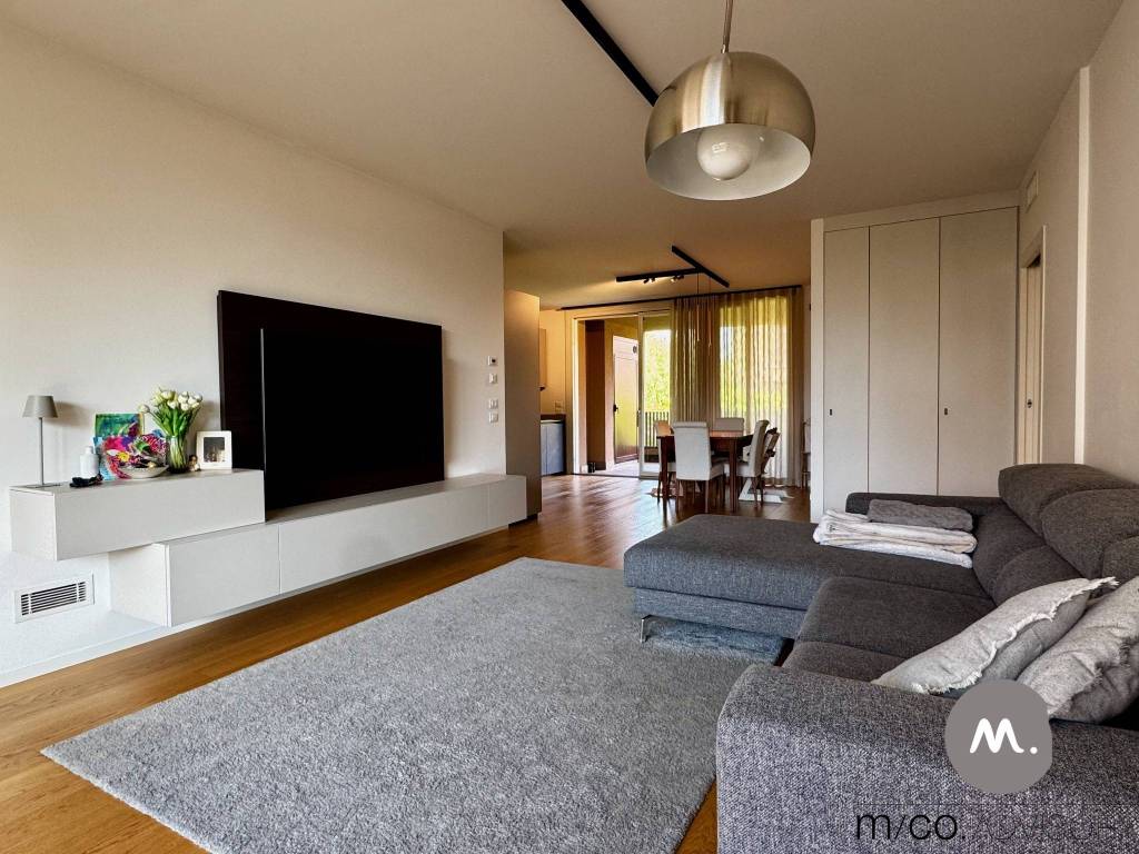 Salone