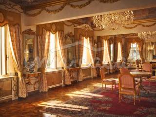 Salone