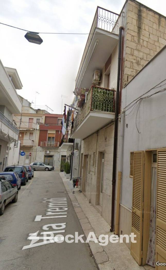 Palazzo - Edificio in vendita a Cerignola