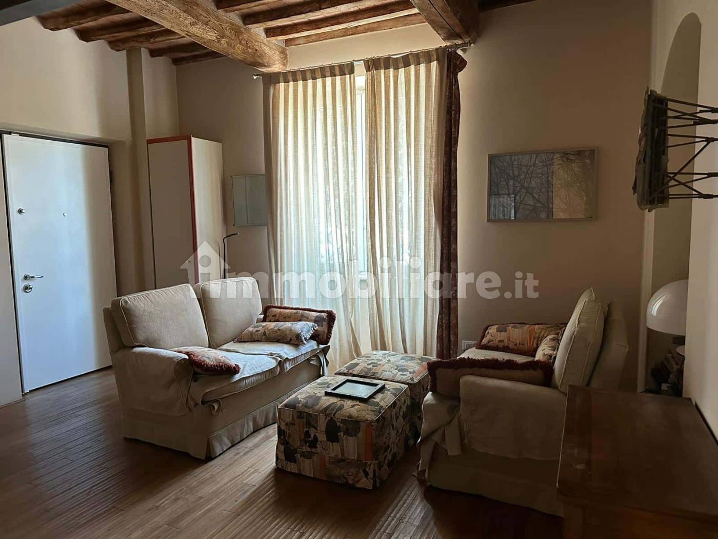 Appartamento in affitto a Carrara