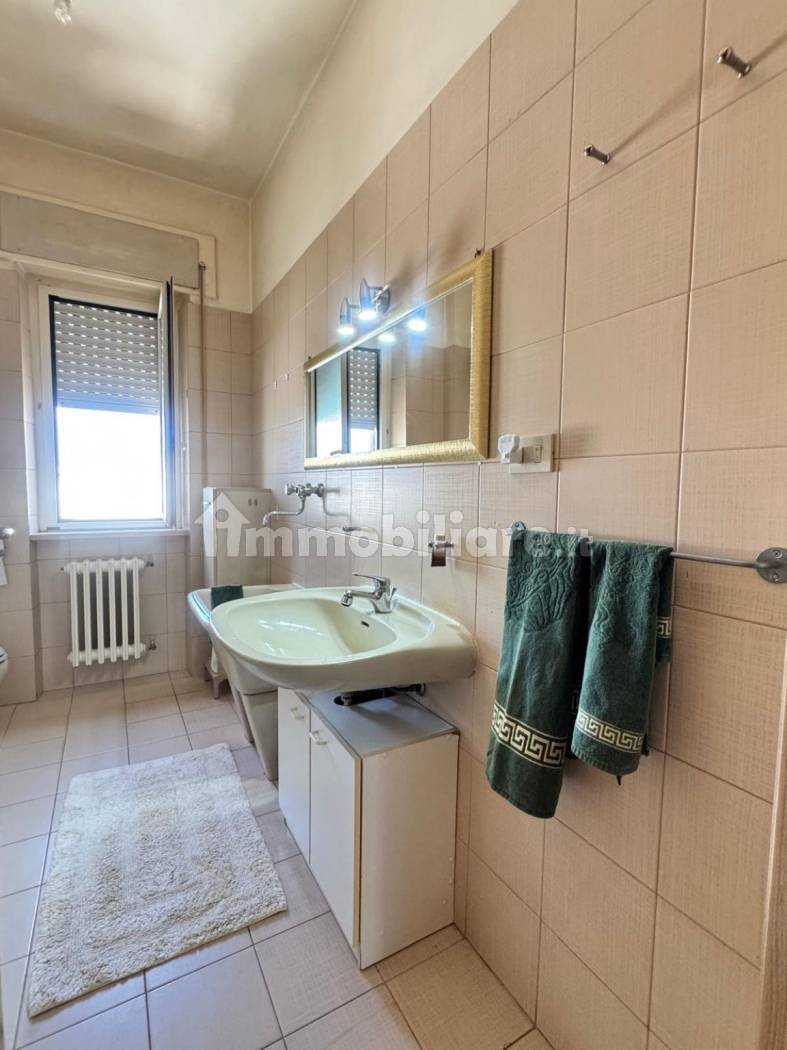 Ampio Appartamento 120mq con Vista Parco - Via Corsica Centro - foto 15