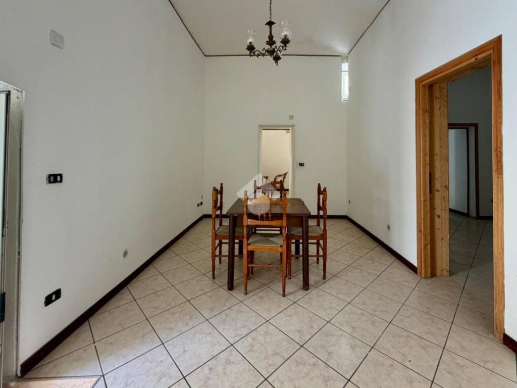 Salone