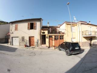 Zona