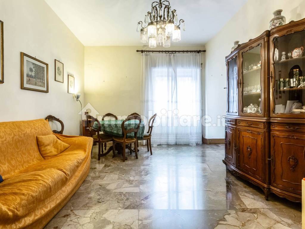 Vendita Appartamento Roma. Quadrilocale, Buono stato, primo piano, con ...