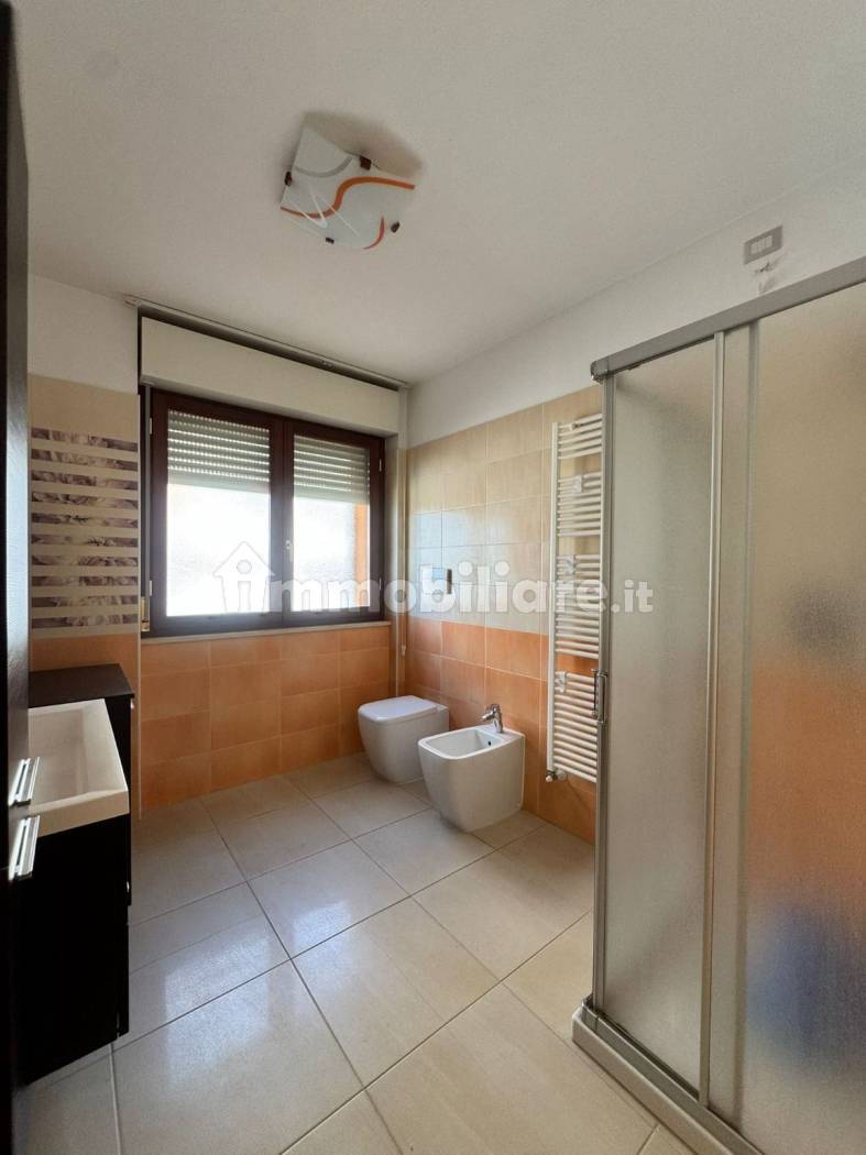 Bilocale Arredato con Terrazza e Cantina - Via dei Pruni - foto 19