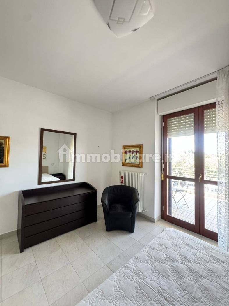 Bilocale Arredato con Terrazza e Cantina - Via dei Pruni - foto 20