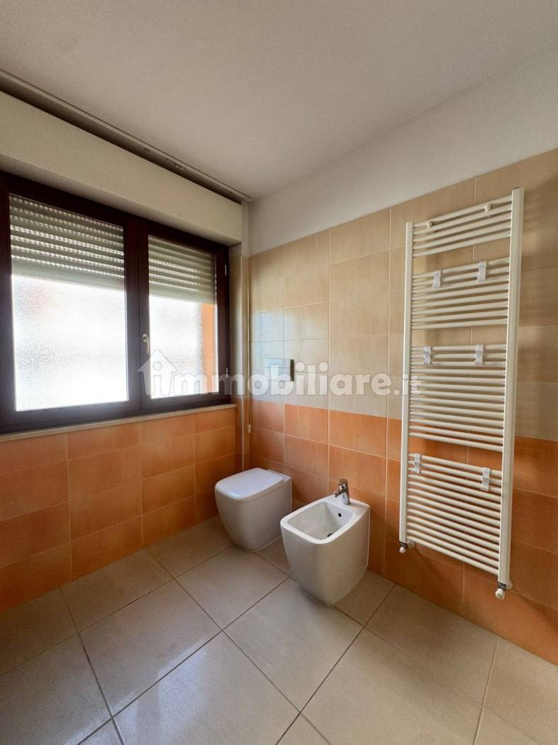 Bilocale Arredato con Terrazza e Cantina - Via dei Pruni - foto 21