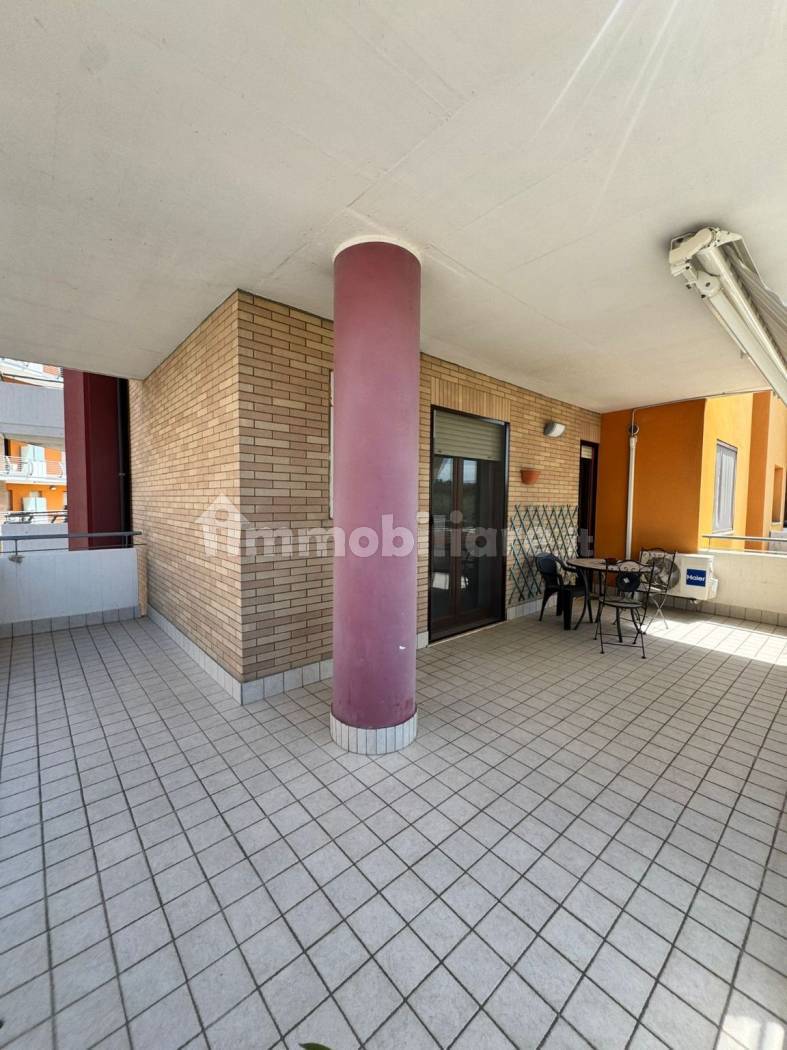 Bilocale Arredato con Terrazza e Cantina - Via dei Pruni - foto 10