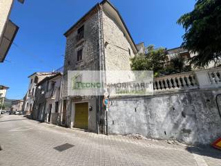 Zona