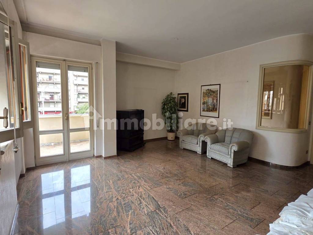 Salone