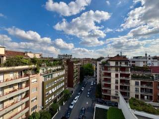 Trilocale via Trezzo d'Adda 9, Solari, Milano