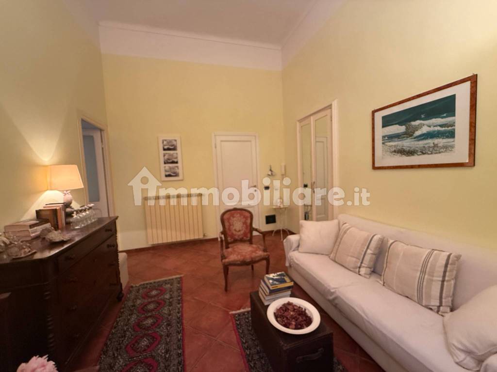 Salone