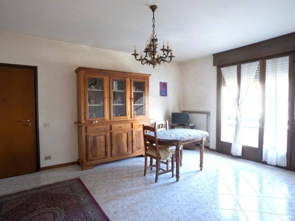 Salone