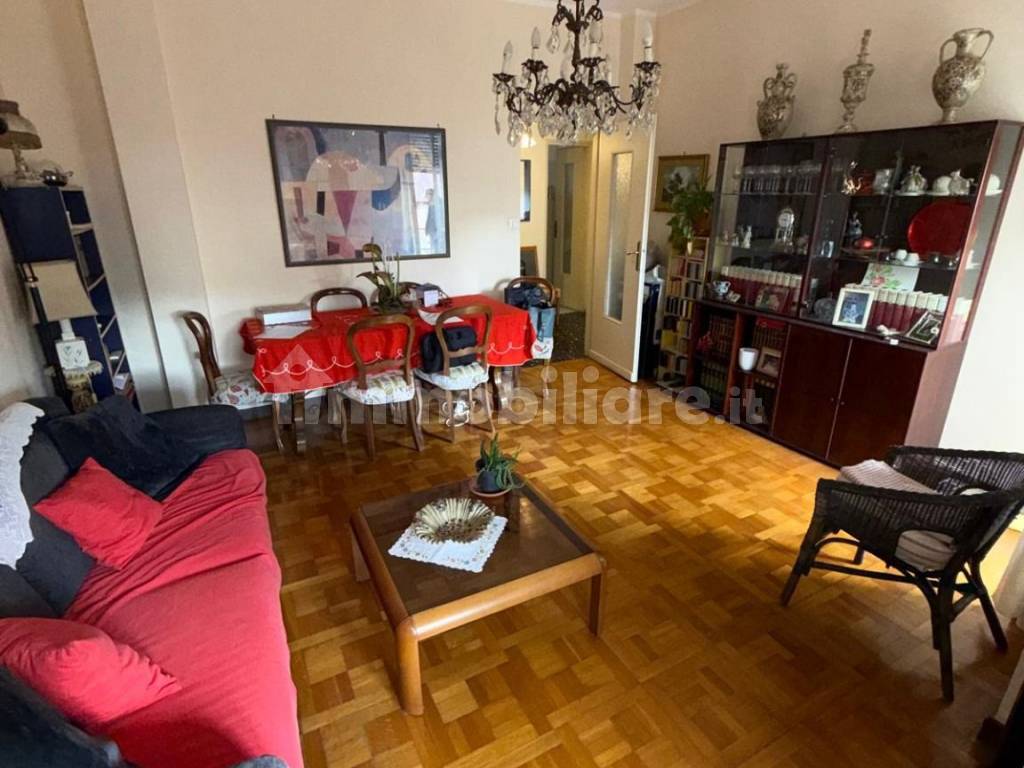 Salone