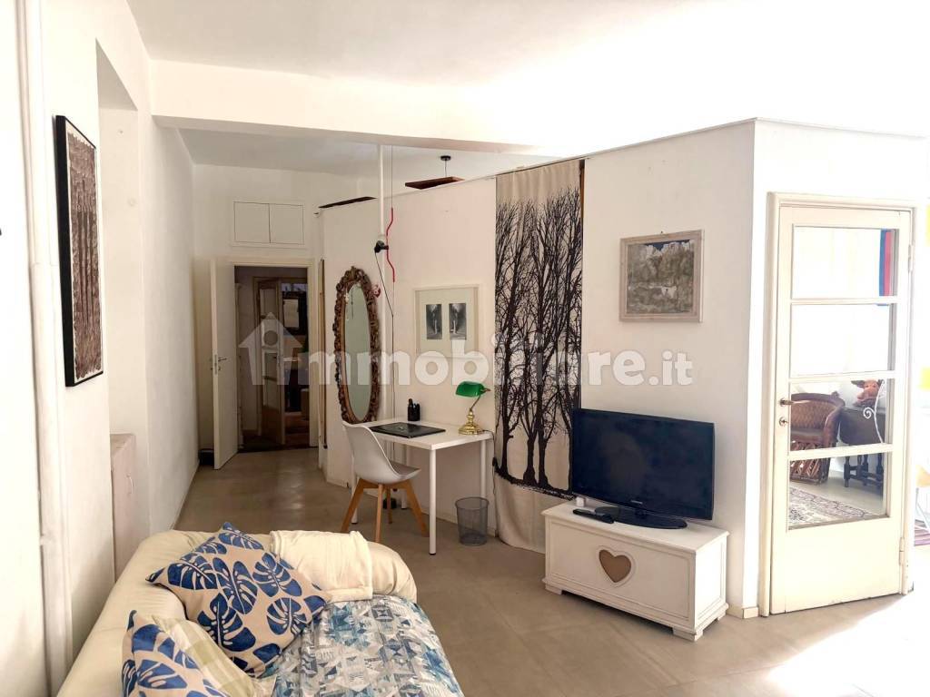 Salone